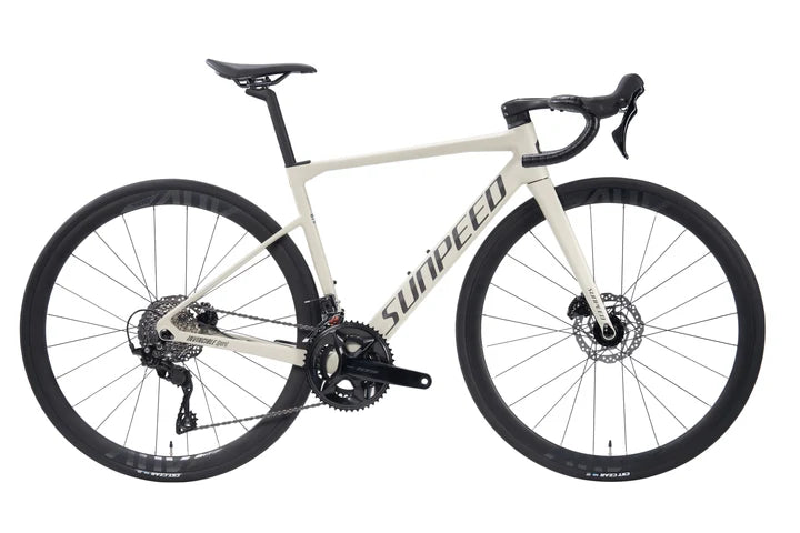 Sunpeed Invincible Carbon Road Bike 105 12Speed with Carbon Wheelset
