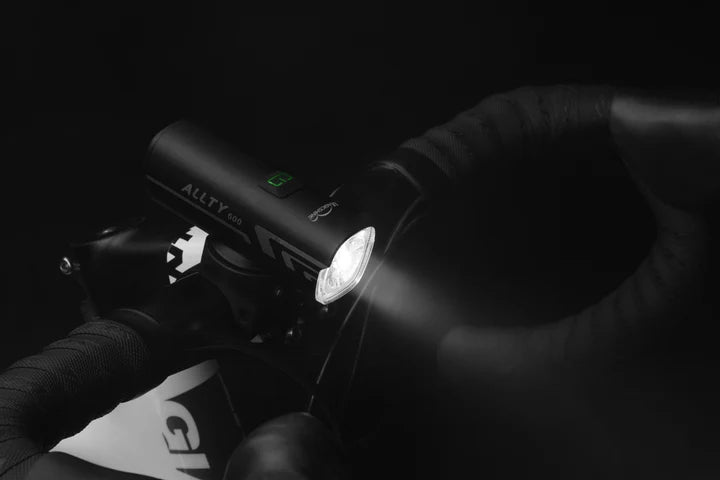 MAGIC SHINE ALLTY 600+SEEMEE 30 bycycle front light and tail light combo