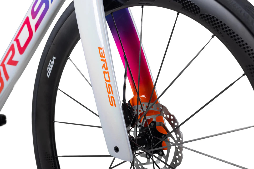Bross Zenith 6I 105 Di2 Carbon Road Bike with Carbon Wheelset