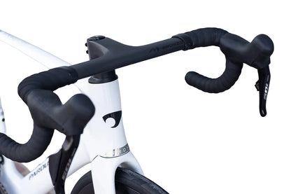 Pardus Spark Sport 105 Di2 12 Speed Carbon Road Bike with Carbon Wheelset