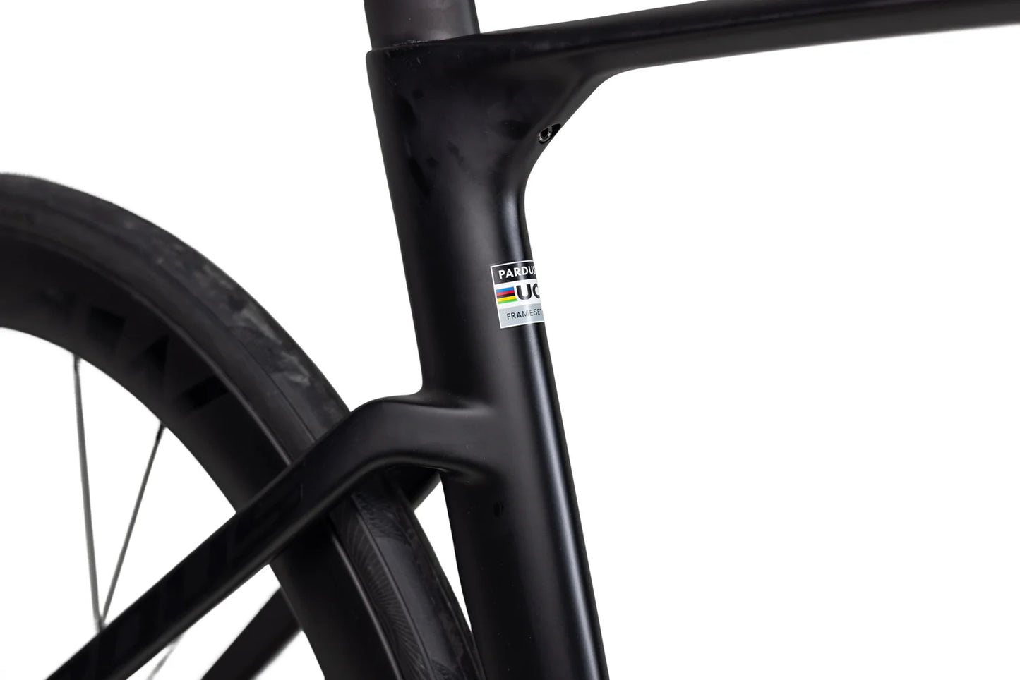 Pardus Spark Sport 105 Di2 12 Speed Carbon Road Bike with Carbon Wheelset